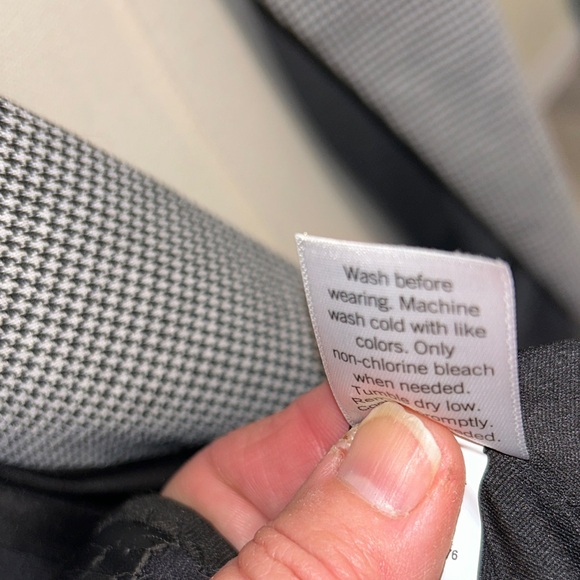 Nine West Women’s ClassicBlack/White Checker Knit Blazer Preowned - Picture 8 of 8